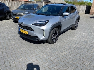 Toyota Yaris Cross 1.5 Hybr 115 Dynamic DODEHOEK KEYLESS NL-AUTO APPLE CAR