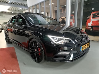 Seat Leon ST 2.0 TSI CUPRA 300 DSG PANORAMA SCHAALSTOELEN SPORTUITLAAT CARPLAY LED VEEL OPTIES