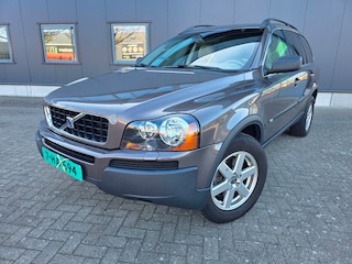 Volvo XC90 2.5 T Momentum, netto € 12.350, smetteloze staat, bijtelvriendelijk!
