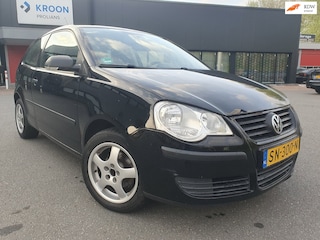 Volkswagen Polo 1.2 Trendline | Airco | Nwe Distributie | Parkeersensoren