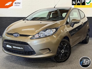 Ford Fiesta 1.25 Titanium Airco Recent groot onderhoud + APK