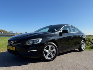 Volvo S60 2.0 D2 Nordic+ Clima Navigatie Stoelverwarming Dealer Onderhouden 1ste Eigenaar Trekhaak 6BAK NAP