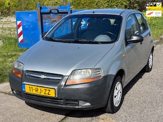 Chevrolet Kalos 1.2 Pure 5-Drs Stuurbekrachtiging Audio/CD EBD CV Getint glas Trekhaak Dealeronderhoud 62309 km's ! NAP! Nw Apk!