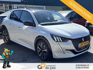 Peugeot 208 1.2 PureTech GT-LINE Allure Pack GARANTIE/GT-LINE/CRUISE/CLIMA/CARPLAY/TREKHAAK/CAMERA/LICHTMETAAL/KEYLESS rijklaarprijs!