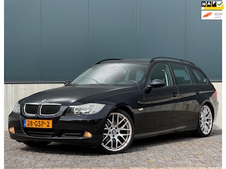 BMW 3-serie Touring 320i Business Line|NAVI|PSENSOR|TREKHAAK|M SPORT VELGEN 19”