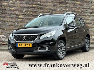 Peugeot 2008 1.2 PURETECH ACTIVE Automaat Navi Carplay Trekhaak