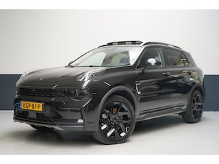 Lynk & Co 01 1.5 | Zwart optiek | Panoramadak | Navigatie | Memory | Apple CarPlay
