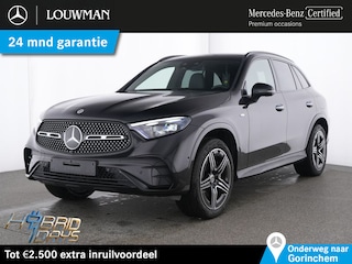 Mercedes-Benz GLC 300 e 4MATIC AMG Plug-In Hybride AMG Line | Night Pakket | Alarm klasse 3 | Distronic | Panorama Schuif-Kanteldak | 20 Inch AMG Velgen | Burmester®. Inclusief 24 maanden Mercedes-Benz Certified garantie voor Europa.