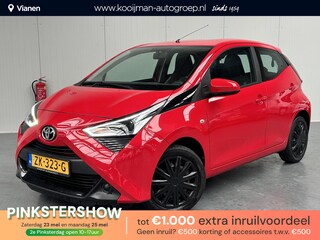 Toyota Aygo 1.0 VVT-i x-play limited Dealer onderhouden, Apple Carplay & Trekhaak!