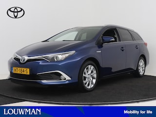 Toyota Auris Touring Sports 1.8 Hybrid Executive I Cruisecontrol I Inklapbare spiegels I Stoelverwarming I Park-assist