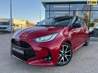 Toyota Yaris 1.5 Hybrid Style|Bi-tone