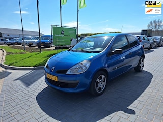 Renault Clio 1.2-16V Authentique / Mooie auto / APK mei 2026