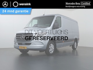 Mercedes-Benz Sprinter 319 CDI L2 H1 | Select | Distronic | 3500 KG Trekhaak | 17" Lichtmetalen Wielen | Navigatie | Parkeercamera | LED Koplampen | Certified