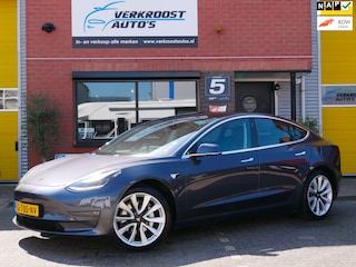 Tesla Model 3 Long Range AWD 75 kWh. autopilot. stoelverwarming