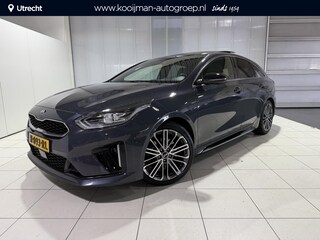 Kia ProCeed 1.4 T-GDI GT-PlusLine Trekhaak, elektrisch glazen schuif kantel dak, Stoel en Stuurverwarming, Apple Carplay/Android Auto.