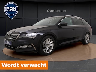 Skoda Superb Combi 1.4 TSI iV Ambition | Camera | Trekhaak | Keyless | Voorruitverwarming | Cruise Control |