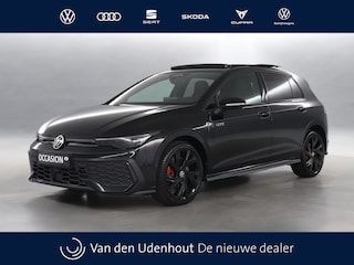 Volkswagen Golf GTE 1.5 eHybrid 272pk PHEV / Panoramadak / Head Up / 360 Camera / / Wordt Verwacht