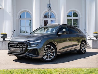 Audi Q8 60 TFSI e quattro tiptronic | Pano | Head-Up | RS zetels | Bang & Olufsen | Massage |