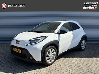 Toyota Aygo 1.0 VVT-i MT Play Limited | Camera | Stoelverwarming | Adaptieve Cruise | Climate Airco | Apple Carplay/Android Auto