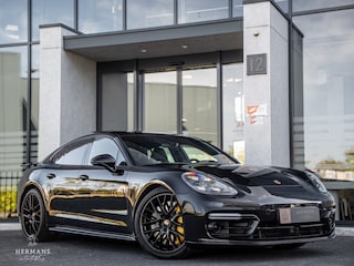 Porsche Panamera 4.0 Turbo S E-Hybrid / Burmester / Carbon / Pano / PDCC / InnoDrive