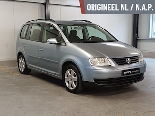 Volkswagen Touran 1.6-16V FSI Automaat (Org NL/Cruise/NAP)