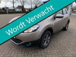 Nissan Qashqai 1.6i 154.000km. Clima Cruise Trekhaak 1200kg. Historie