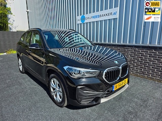 BMW X1 XDrive25e | Apple Carplay | LED | HUD | NAVI | Leder| Sportstoelen