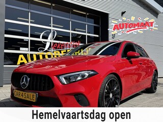 Mercedes-Benz A-klasse 180 Design Plus- AUTOMAAT - Navigatie I Leer I Digital Dashboard I Sport interieur I Dealer onderhouden