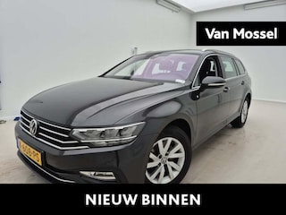 Volkswagen Passat Variant 1.5 TSI Business 150 PK| Origineel Nederlands | 1e Eigenaar | Navigatie | Achteruitrijcamera | Parkeersensoren | Achterklep Elektrisch | Keyless Access