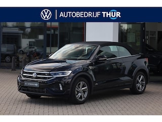 Volkswagen T-Roc 1.5 TSI R-Line afneembare trekhaak, navigatie, dodehoekdetectie (side assist), R-Line in- en exterieur, verwarmbare voorstoelen, verwarmbaar multifunctioneel lederen stuurwiel, 4 seizoenen banden, 2-zone climatronic, draadloos Apple Carplay & Android Auto, DAB+, parkeersensoren voor en achter (pdc), parkeerassistent (park assist), LED plus koplampen