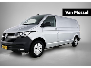 Volkswagen Transporter 2.0 TDI L2H1 Comfortline 110PK | Airco | Trekhaak | Radio | Bijrijdersbank | Parkeerhulp achter | Cruise control | Navigatie | Apple Carplay/Android Auto |