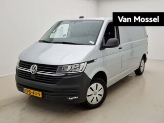 Volkswagen Transporter 2.0 TDI L2H1 Comfortline 110PK | Airco | Trekhaak | Radio | Bijrijdersbank | Parkeerhulp achter | Cruise control | Navigatie | Apple Carplay/Android Auto |