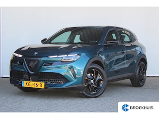 Alfa Romeo Junior 1.2 Turbo Hybrid Ibrida | Adaptieve cruise control | Full-LED | Parkeersensoren achter | Apple carplay |