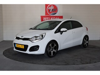 Kia Rio 1.2 CVVT Super Pack, 1e eigenaar, 17 inch All season, Clima, Cruise, Android radio, Led, Licht/Regensensor, Parkeersensoren achter, Prijs incl. apk, 3 mnd garantie