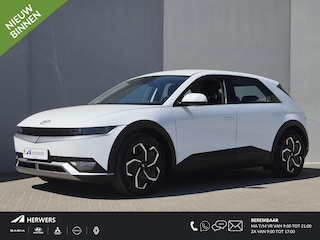 Hyundai Ioniq 5 Connect 77.4 kWh / SOH 99,10% / Fabrieksgarantie tot 02-2028 / Dealer onderhouden / Trekgewicht 1600 kg / Trekhaak afneembaar / CCS snellader / Stuur- & Stoelverwarming / Warmtepomp / Achteruitrijcamera / Adaptief cruise control / Apple Carplay Android Auto /