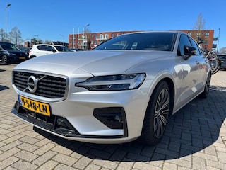 Volvo S60 2.0 T4 R-Design | NL-AUTO! | PANODAK | ELEKTR. STOEL INCL. MEMORY | ELEKTR. TREKHAAK | STOELVERWARMING | ADAPTIVE CRUISE | DODE HOEK | LANE ASSIST