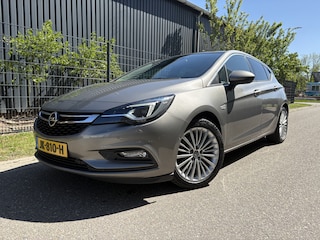 Opel Astra 1.6 Turbo Innovation / 200pk! / LEER / NAVI / LED / CAMERA / 89dkm! NAP!
