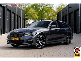 BMW 3-serie Touring 330e High Executive