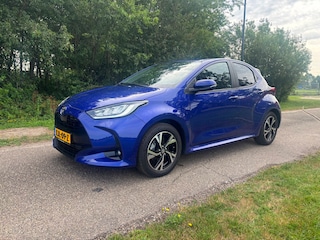 Toyota Yaris 1.5 Hybrid 115 Business Plus Keyless apple carplay 9000km