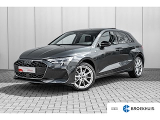 Audi A3 Sportback 40 TFSI e Advanced edition 204PK | Panorama Dak | Matrix LED Koplampen | Camera Achter | Optiek Pakket Zwart Plus