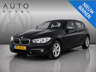 BMW 118i Corporate Lease Executive AUTOMAAT | NAVIGATIE | PARKEER SENSOREN | CRUISE CONTROL | LED | APPLE CARPLAY | AIRCO/ECC | VOLLEDIG DEALER ONDERHOUDEN