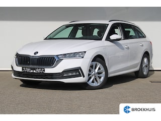 Skoda Octavia Combi 1.4 TSI iV PHEV Business Edition | Stoelverwarming | LED-verlichting | Navigatiesysteem | Parkeersensoren voor en achter |