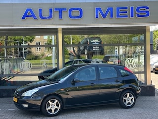 Ford Focus 1.6-16V Futura Airco Leer Telefoon Trekhaak