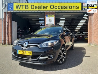 Renault Mégane Estate 1.2 TCe Bose versie met Bose audiosys. Pano-schuif/kantel dak, dealer onderhouden, nw. APK bij aflevering