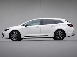 Toyota Corolla Touring Sports 1.8 Hybrid Business Plus Sport (APPLE CARPLAY,NAVI,CAMERA,STOELVERWARMING,CRUISE,GETINT,LM VELGEN)