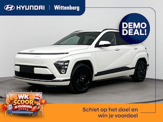 Hyundai Kona Pure Edition 64.8 kWh | Stoelverwarming | Stuurverwarming | Parkeersensoren voor en achter |