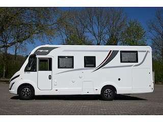 McLouis Nevis 873 nieuwstaat