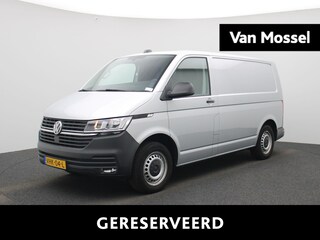 Volkswagen Transporter 2.0 TDI L1H1 150PK | Automaat | Navigatie | Airco | Verwarmbare Voorruit | Multifunctioneel Stuurwiel | Cruise Control | Parkeerhulp Achter | DAB+ | Sortimo |