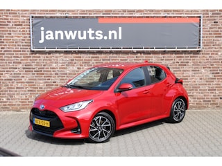 Toyota Yaris 1.5 Hybrid Dynamic + Comfort Pack