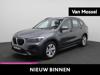 BMW X1 xDrive25e Executive | Head-up display | Achteruitrijcamera | Cruise Control | Climate control | Keyless |